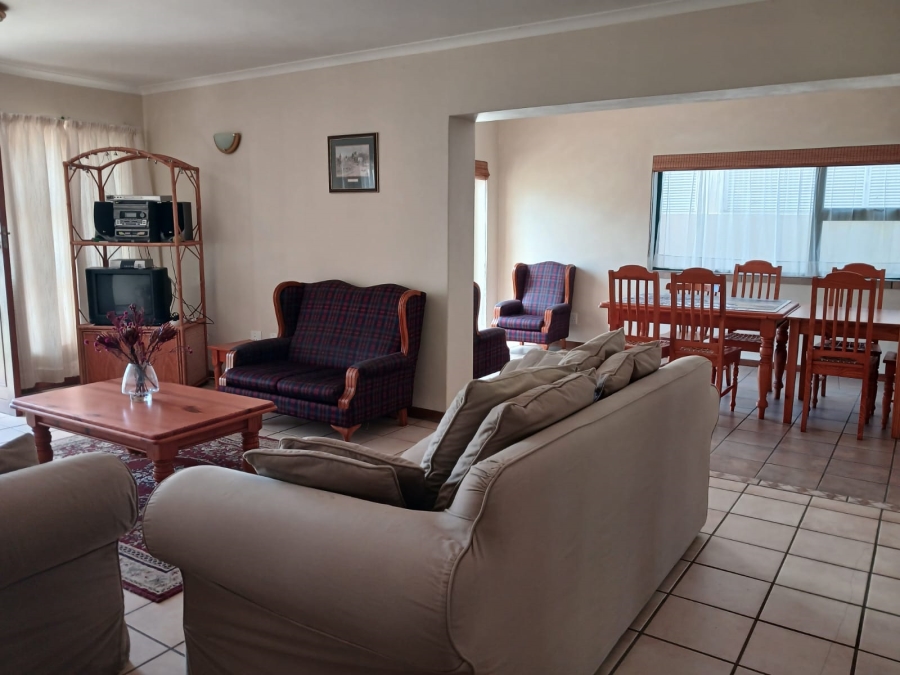4 Bedroom Property for Sale in Stilbaai Wes Western Cape